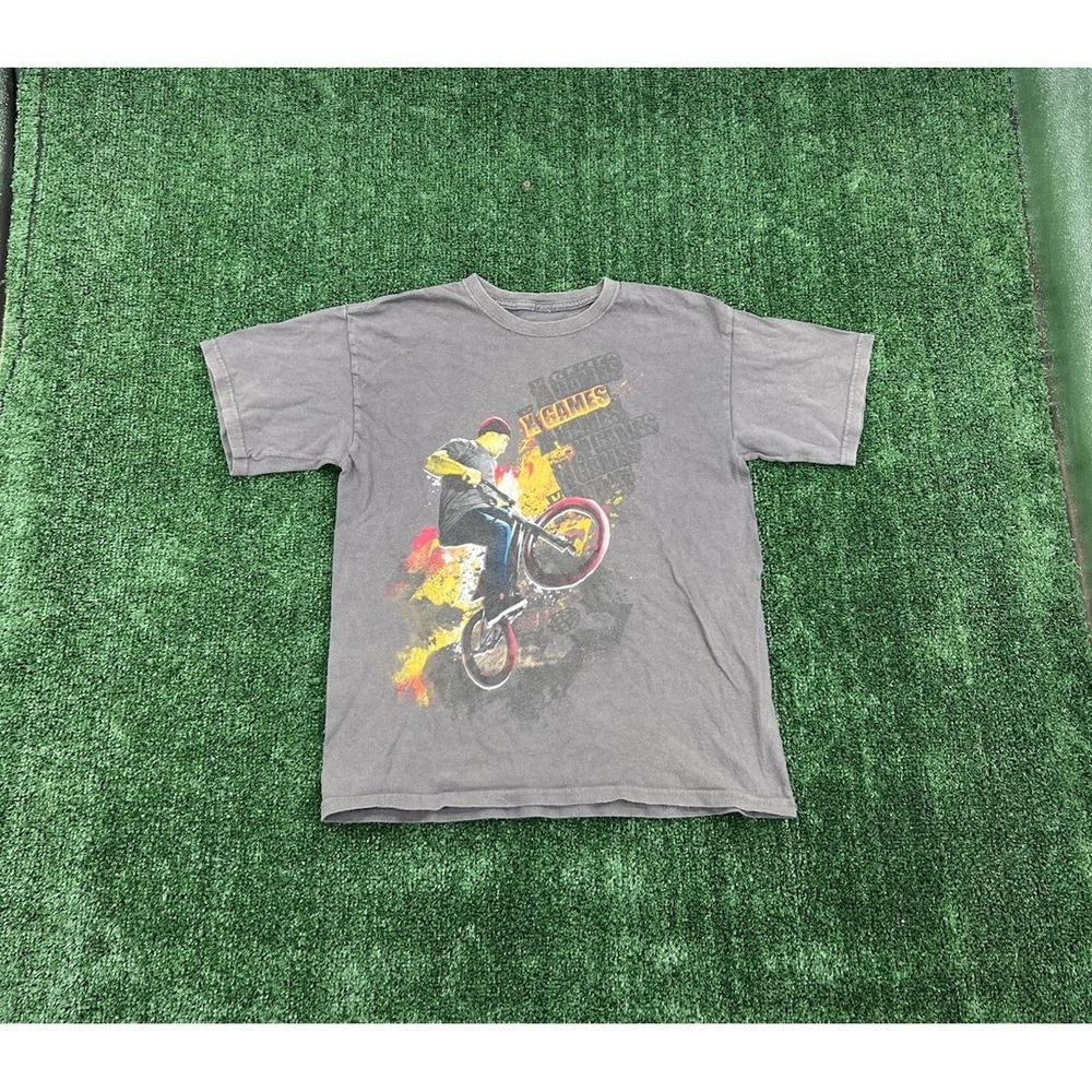 Vintage Y2K Mad BMX Bike X Games Skull Jump T Shirt Youth Large